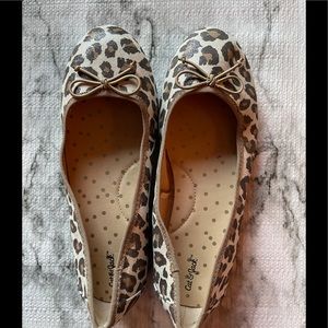 Leopard print flats